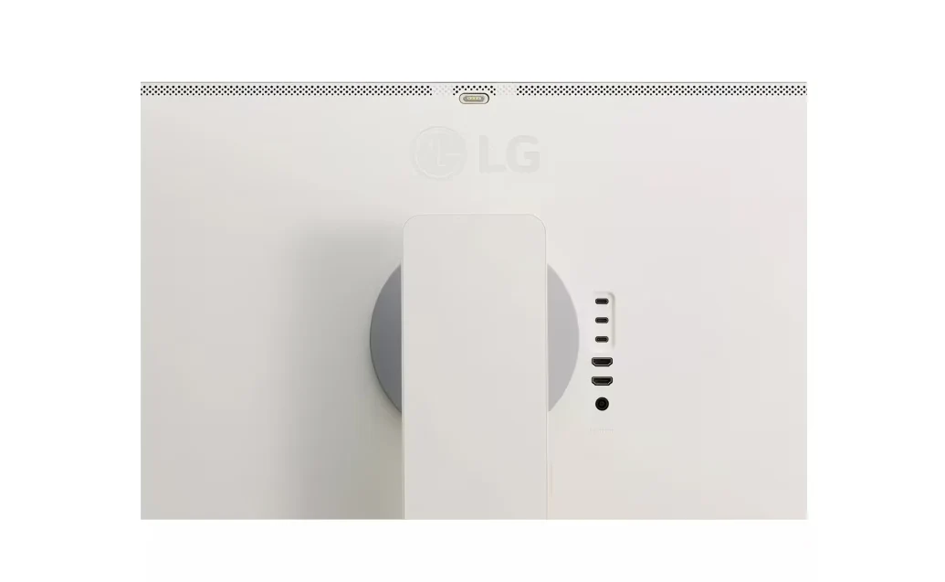 LG (32SR85U-W) MyView Smart Monitor 32-inch 4K UHD (3840x2160), IPS Display, webOS 23, USB Type-C 90W PD, Built-in FHD Webcam & Speaker, HDR 10, AirPlay 2, Screen Share, Bluetooth, White - Image 4